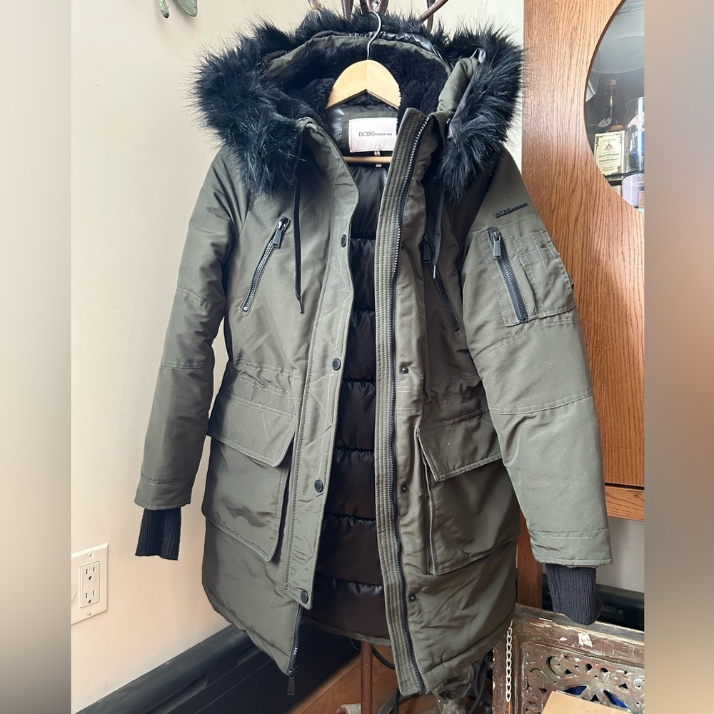BCBGeneration Women's Green Parka Coat size small